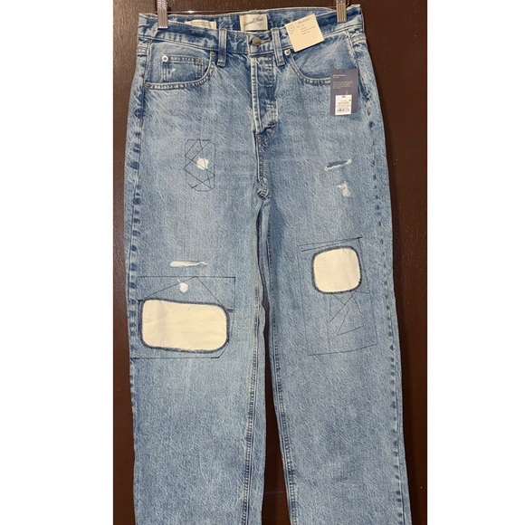 Universal Thread Mid-Rise Patchwork 90's Baggy Jeans (Medium Wash - 4 Regular) - Picture 4 of 12